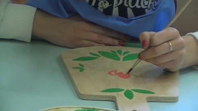 УО "Мирский ГХПТК". Мастер класс "Роспись разделочной доски" смотреть онлайн