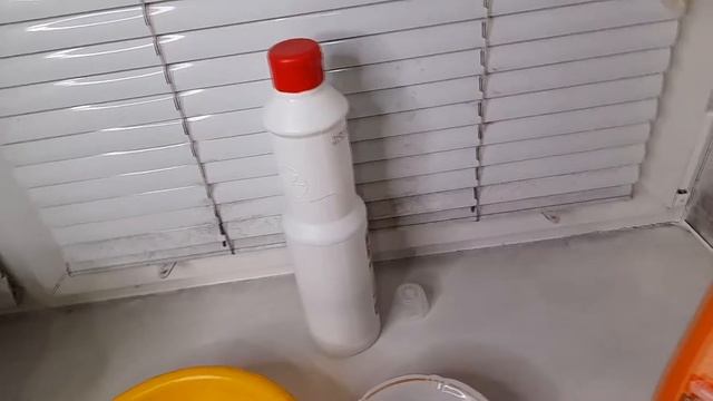 Как я окно отмывала. Плесень на окне , чем отмыть смотреть онлайн