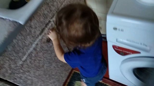 Влог 24.01.2020. Дети веселятся. Йогурт. Колбаса. Кексы. Папа и планы. смотреть онлайн