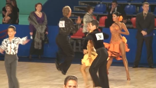 Евстафьев Никита - Исаева Яна / 1/2 Final Samba / смотреть онлайн