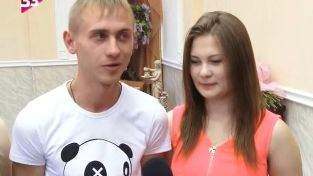 Впервые в загсе. Железная свадьба смотреть онлайн