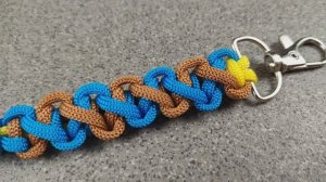 Брелок из паракорда