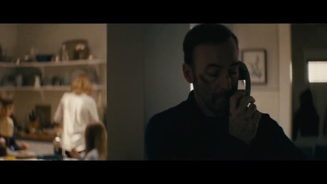 A Retired Deadly Assassin Got Into A Fight With A Powerful Drug Lord Which Leads To A Bloody War. смотреть онлайн