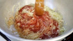 Маринованные опята в томатном соусе с луком...Делаю каждый год..