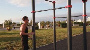 КАК ПРАВИЛЬНО ПОДТЯГИВАТЬСЯ НА ТУРНИКЕ? / СОВЕТЫ