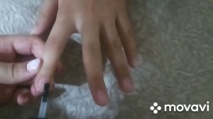 делаю маникюр клиентке? маникюр в 12 лет?