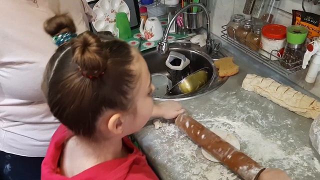 Рецепт лепёшки с сыром / Готовим вкусные лёпешки с сыром