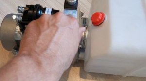 Гидростанция для гидрофикации небольших грузовиков. 24V, 2.0kW, 280bar