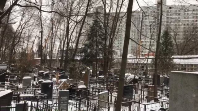 Стройка у Введенского кладбища (разрушен колумбарий!)