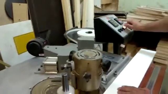 Кромкооблицовочный станок с ручной подачей модель Filato FL-91B