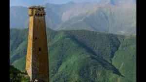 Старинная чеченская песня "Ламан новкъахь"(По горным тропам)