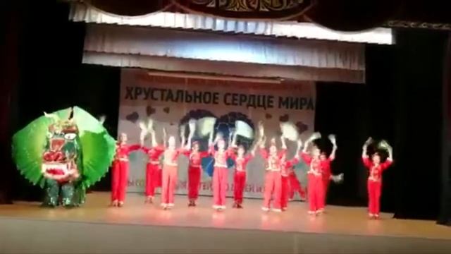 Китайский танец "Дракона"