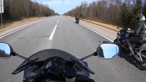 5 минут жизни мотоциклиста! Покатухи на Yamaha R1 BigBang!