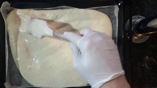 как приготовить РУЛЕТ "СЮРПРИЗ" смотреть онлайн