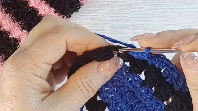 Безрукавка для девочки или для мальчика  крючком