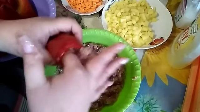 Фаршированный перец с мясом и булгуром/замороженные перцы.#вкусно #фаршированныйперец #голубцы