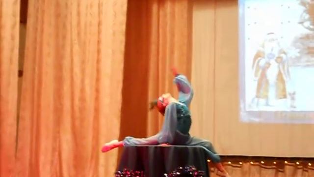 Акробатика на столе смотреть онлайн