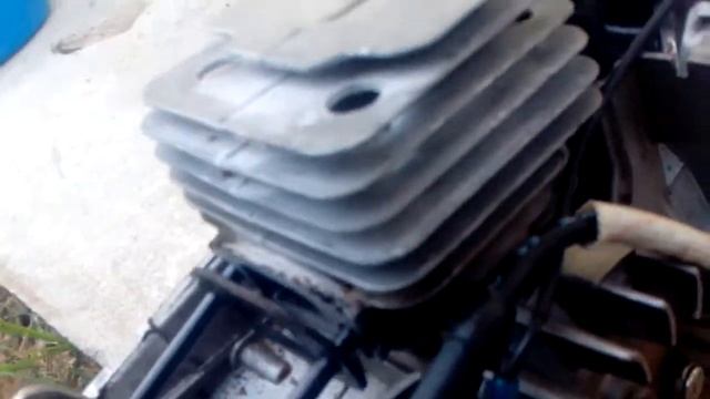 Обзор китайской бензопилы Maxcut 146, разборка, небольшой рассказ о конструкции ч.1