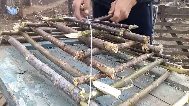 Как делать, ловушку(пирамиду) на фазанов! смотреть онлайн