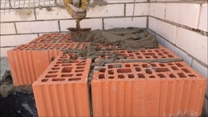 кладка угла в полтора кирпича с вентзазором..