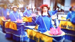 Falun Dafa is good!