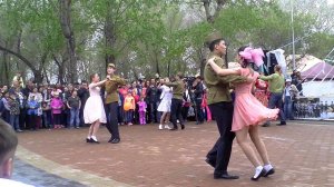 ВАЛЬС ПОБЕДЫ 9 мая 2015 года в Караганде