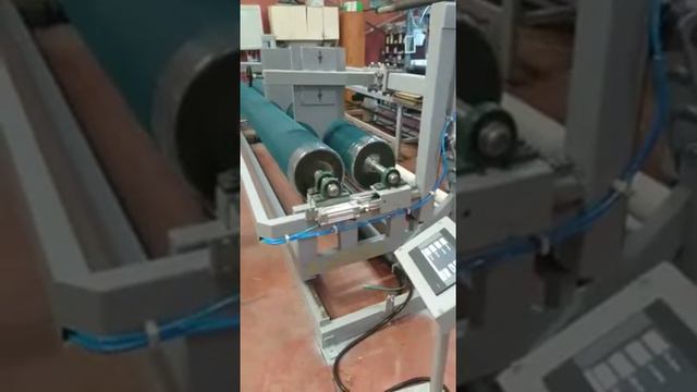 Duvardan duvara halı sarım makinası смотреть онлайн