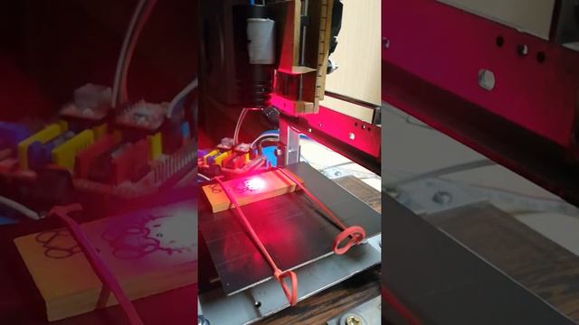 Чпу лазерный гравер из DVD приводов, доработка смотреть онлайн