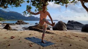 Йога для продолжающих/ Йога для среднего уровня/ Хатха йога