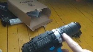 deko шуруповерт синий 20 V