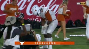 DeShon Elliot returns interception 38-yards for Texas touchdown | Highlights | FOX COLLEGE FOOTBALL