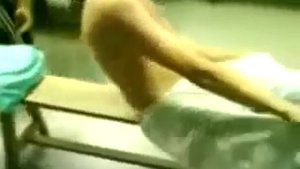 Штангист обосрался