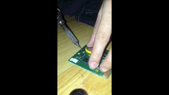 How To Replace Save Battery In Pokemon/Game Boy Game Error смотреть онлайн