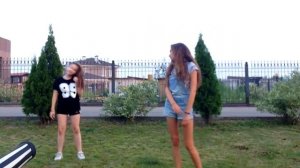 МУХА В УХЕ// Подвернула Ногу//Влог С Дачи