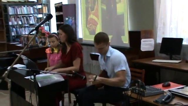 Гляжу в озера синие - балалайка Цыганков Игорь, фортепиано Ксения Иванова смотреть онлайн