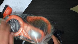 Black + Decker PAV1205 12V Dustbuster Pivot Automotive Vacuum Cleaner - UNBOXING