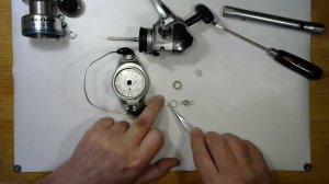 Катушка Shimano 13 Alivio 4000FC - установка подшипника в ролик лесоукладывателя.