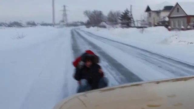 90 км/ч на санках смотреть онлайн