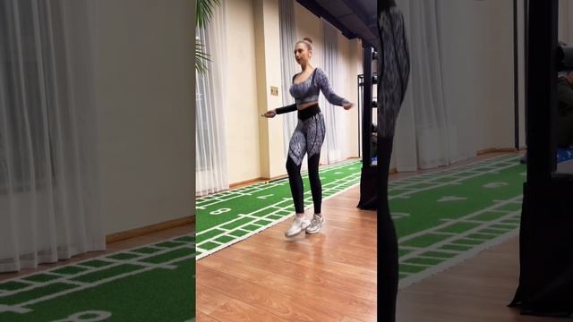 #skills #skipping #jumpingrope #скакалка #спорт #спортсила #badguy #jumpingrope #gym #gymlife