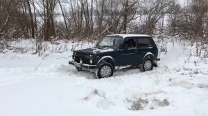 Нива по снегу на Кама Флейм