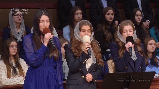 "Всякий раз я смотрю на небес высоту" - Группoвое пение смотреть онлайн