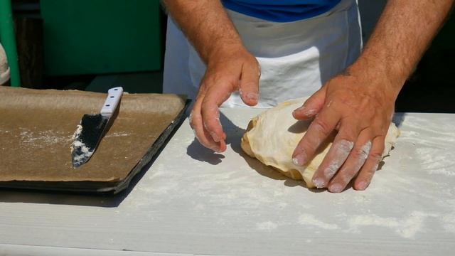 Домашний КАРАВАЙ "ХЛЕБ СОЛЬ" в дровяной ПЕЧИ смотреть онлайн