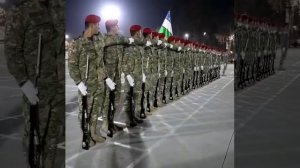 Qurolli Kuchlar Akademiyasi kursantlarining chiqishi