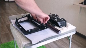 Оклейка рамки магнитолы плёнкой под карбон ( хамелеон )