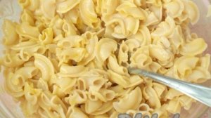 Запечённые макароны в сырном соусе