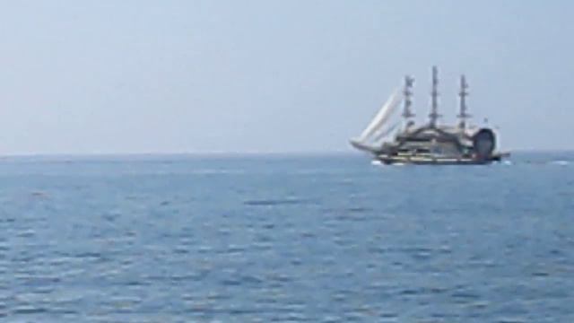 Аланья 2018, Kemal Bay, море с пирса, кораблик