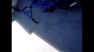 Надул огромный шар и БУМ