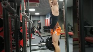 Подтягивания с дополнительным весом,60 кг