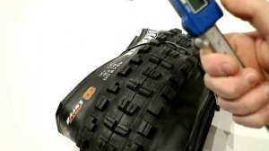 Maxxis Minion DHR II 29x3.0 29+ Plus Tire. Specs and Weight