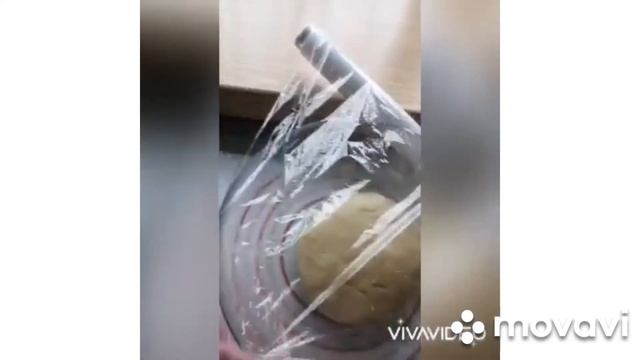 Песочное печенье с  корицей и сахарной пудрой.